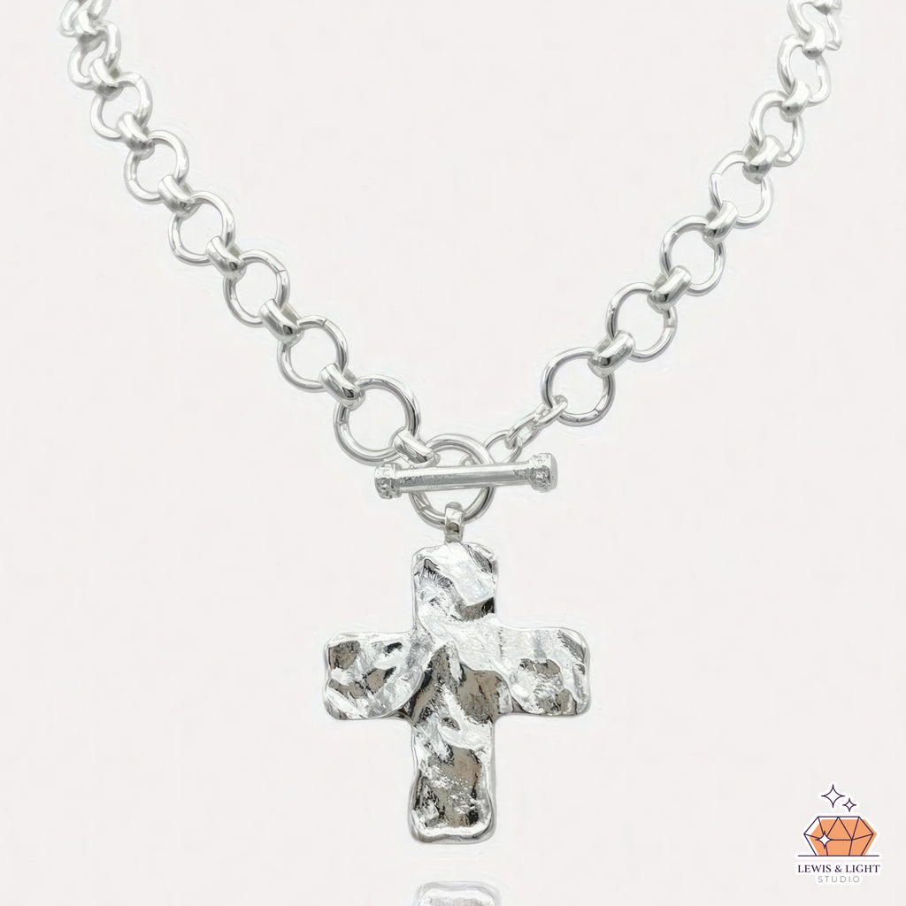 Chunky Hammered Cross Circular Chain