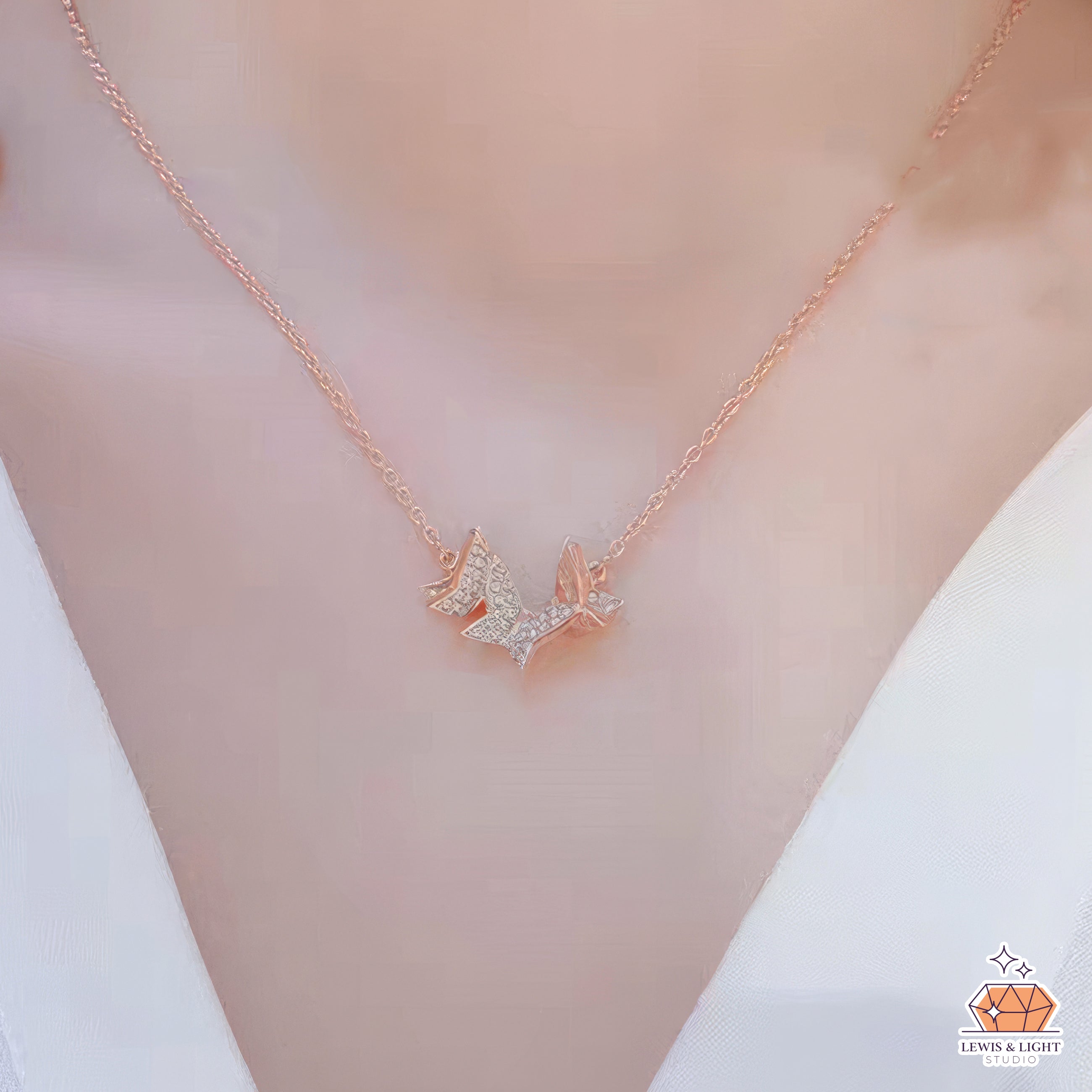 Glinda Butterfly Necklace – Wicked-Inspired Ariana Grande Style