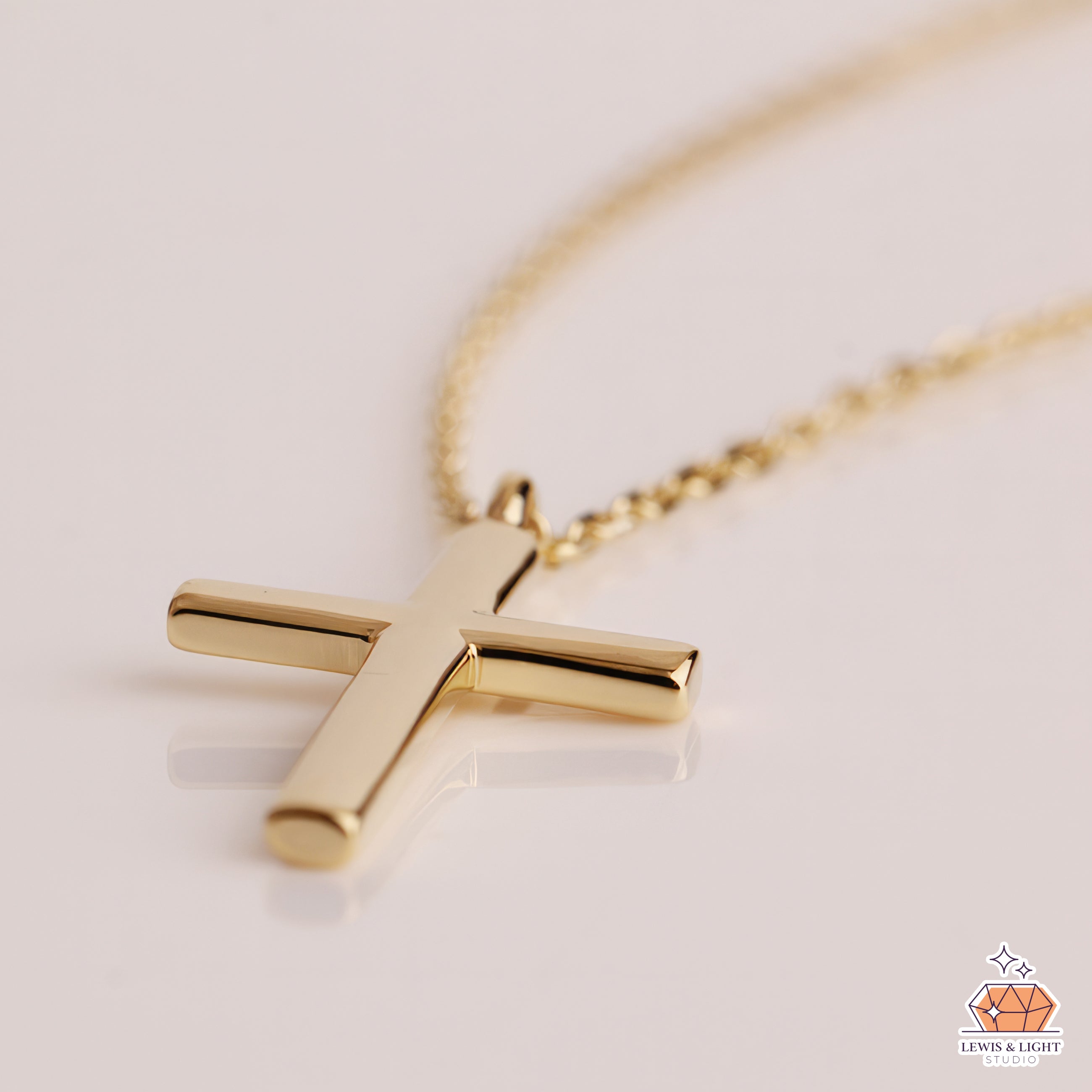 Cross-shape Necklace - Gold