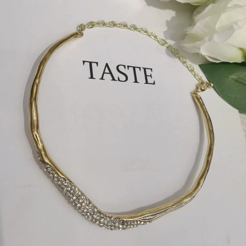 Solanales Skinny Crystal Collar Necklace – Tyla Inspired Alexis Bittar Style | Meta Gala Statement Jewelry