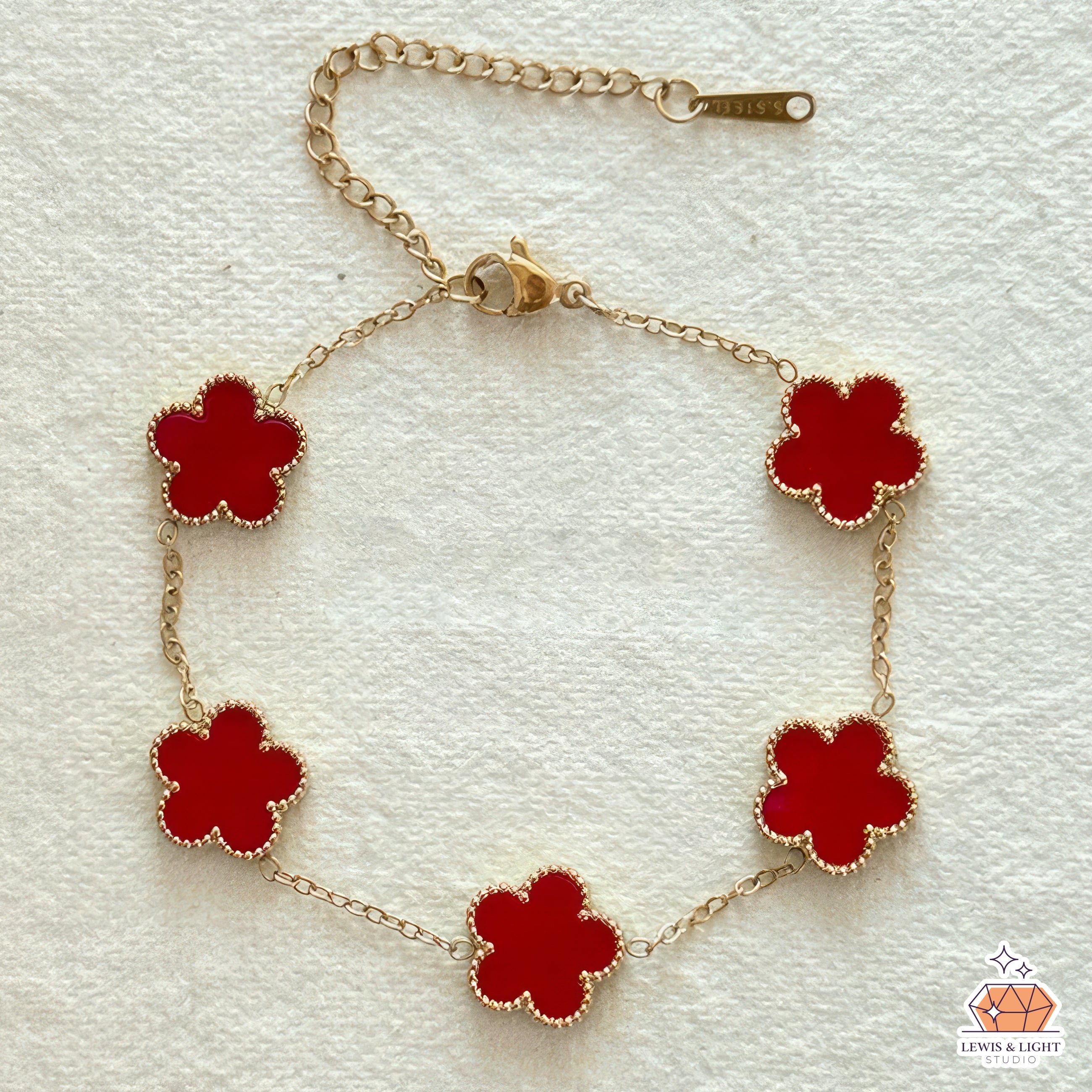 Vintage Clover Alhambra 5 Motive