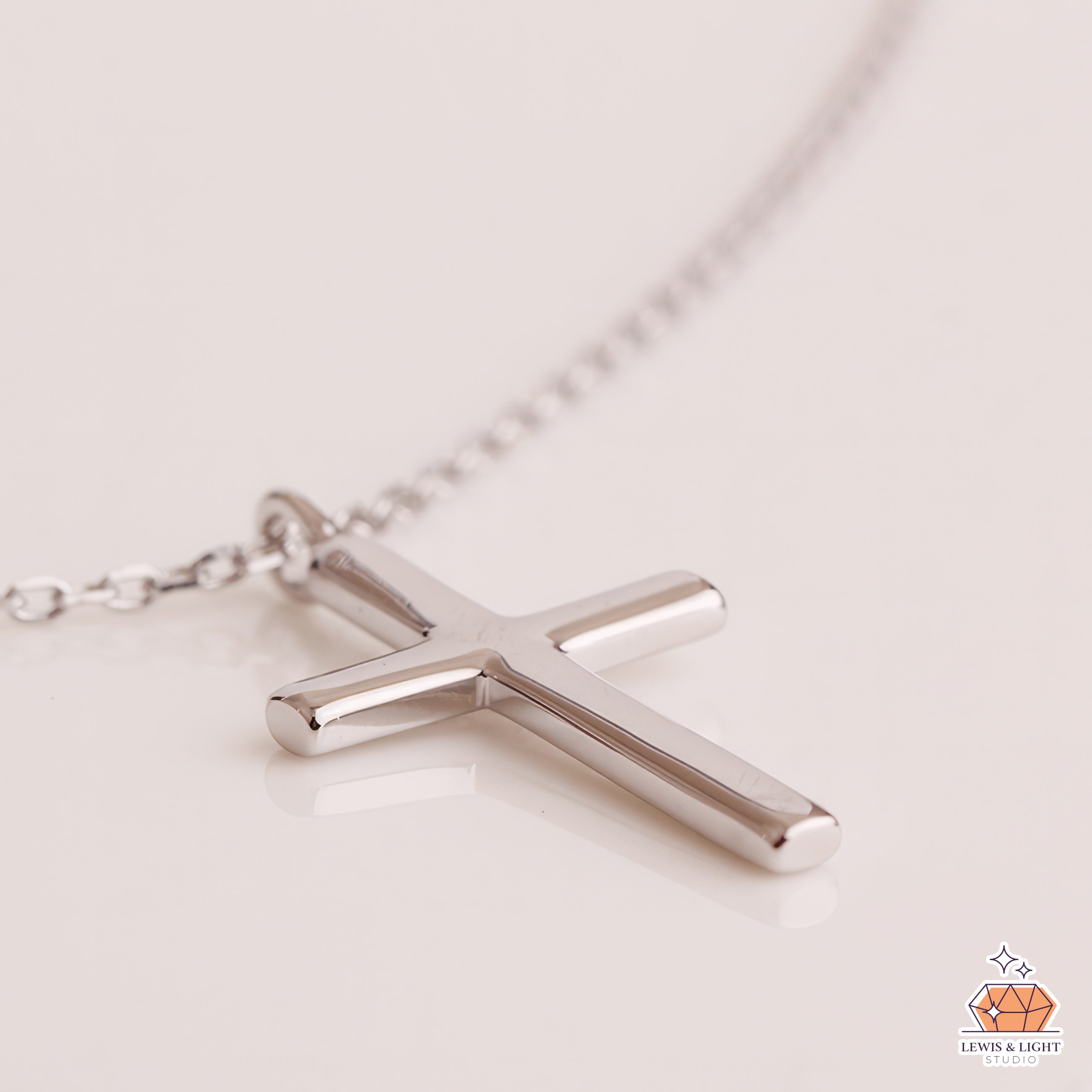 Cross-shape Necklace - Silver