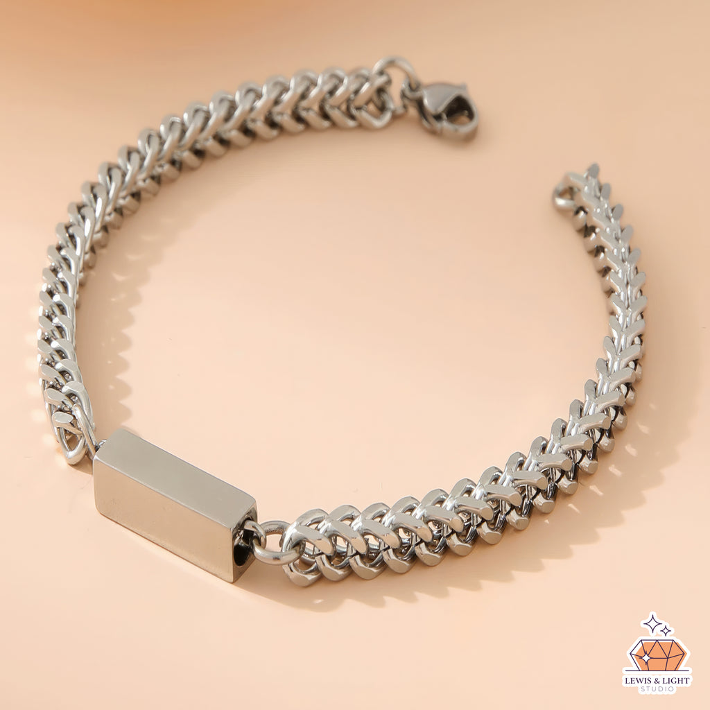 Personalized Tag Bar Bracelet