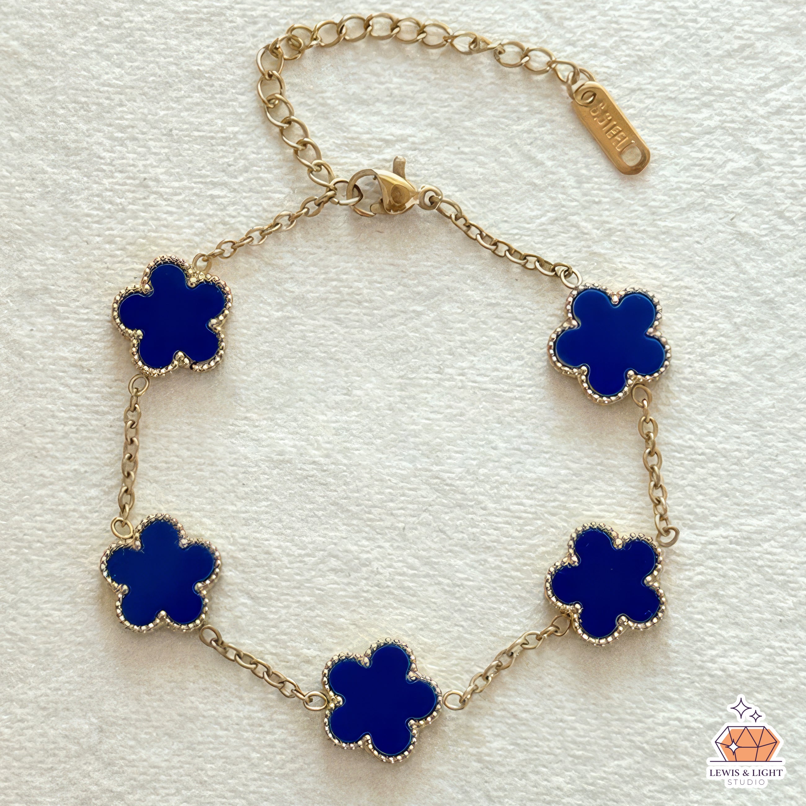 Vintage Clover Alhambra 5 Motive